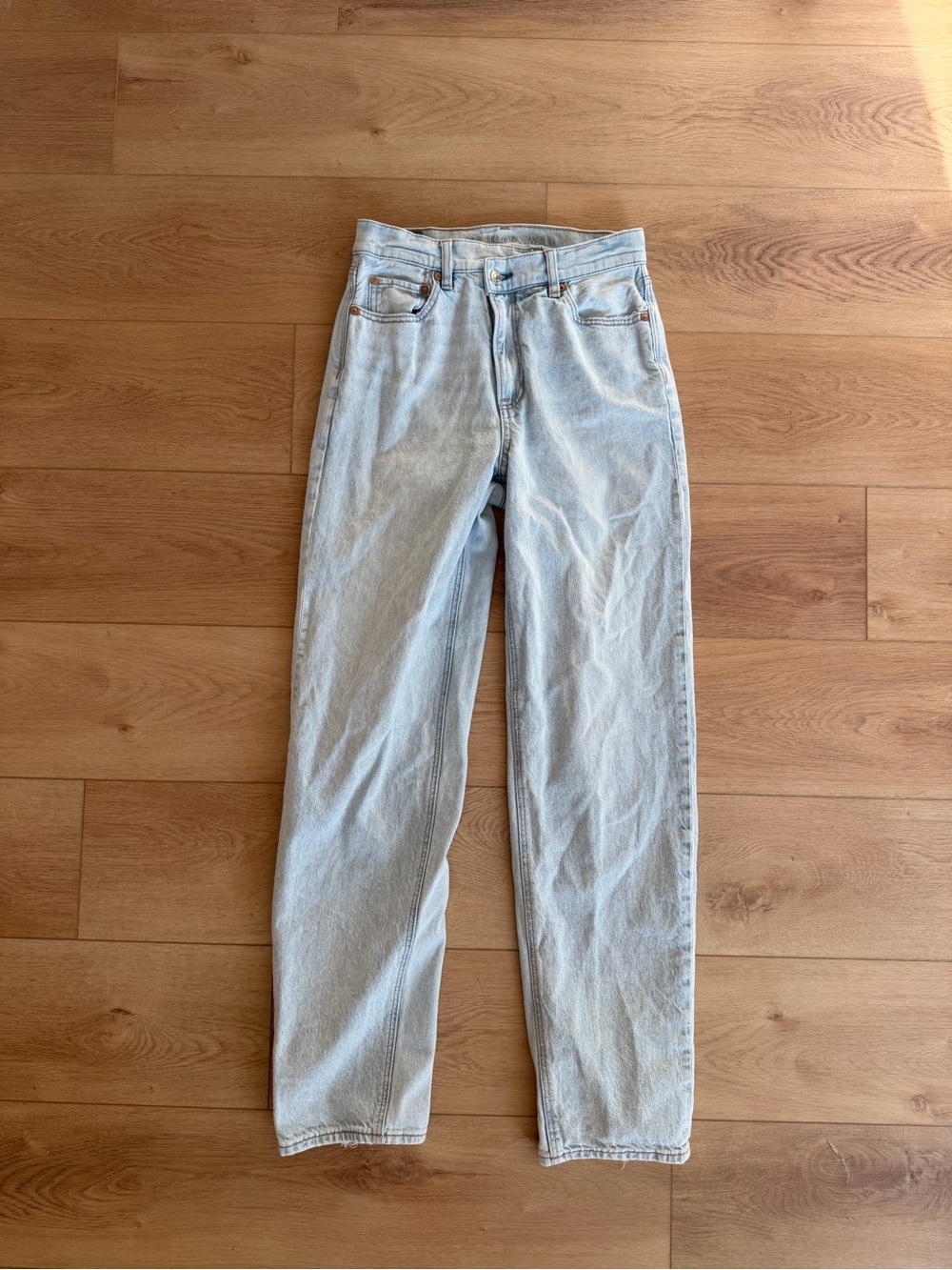 American Eagle Outfitters Pale Blue High-Rise Straight Jeans